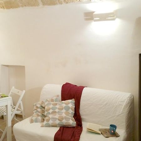 Little Tower Appartement Bari Buitenkant foto